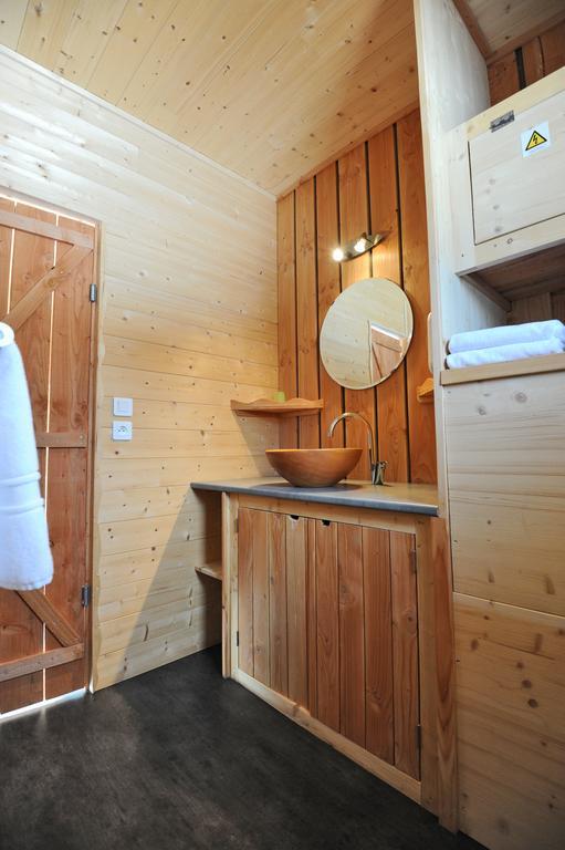 Les Volca'Lodges De Tournebise Saint-Pierre-le-Chastel ภายนอก รูปภาพ