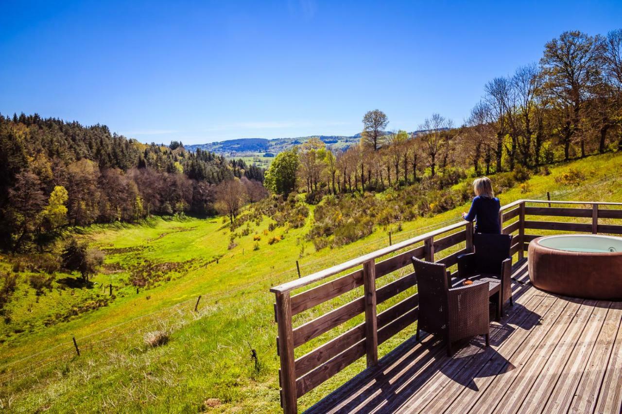 Les Volca'Lodges De Tournebise Saint-Pierre-le-Chastel ภายนอก รูปภาพ